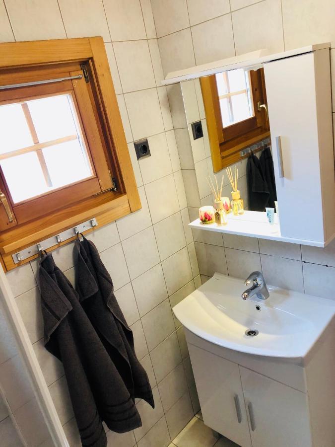 Holiday Cottage Krishtan Podčetrtek Eksteriør billede